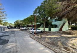 Villino con Veranda a 250 metri dalla sabbia a Torre dell'Orso